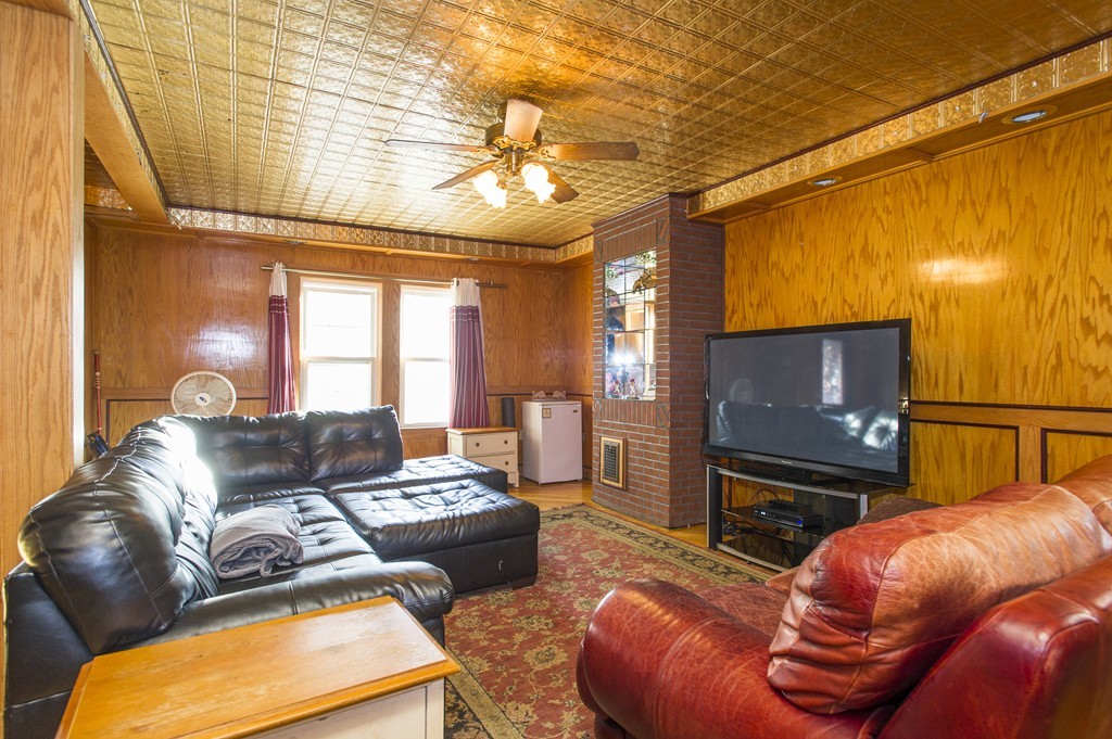 54 Telegraph Street Boston, MA 02127 - Photo 5 of 20
