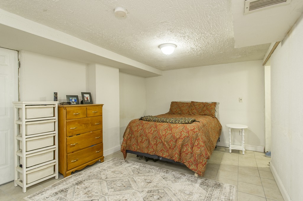 54 Telegraph Street Boston, MA 02127 - Photo 7 of 20