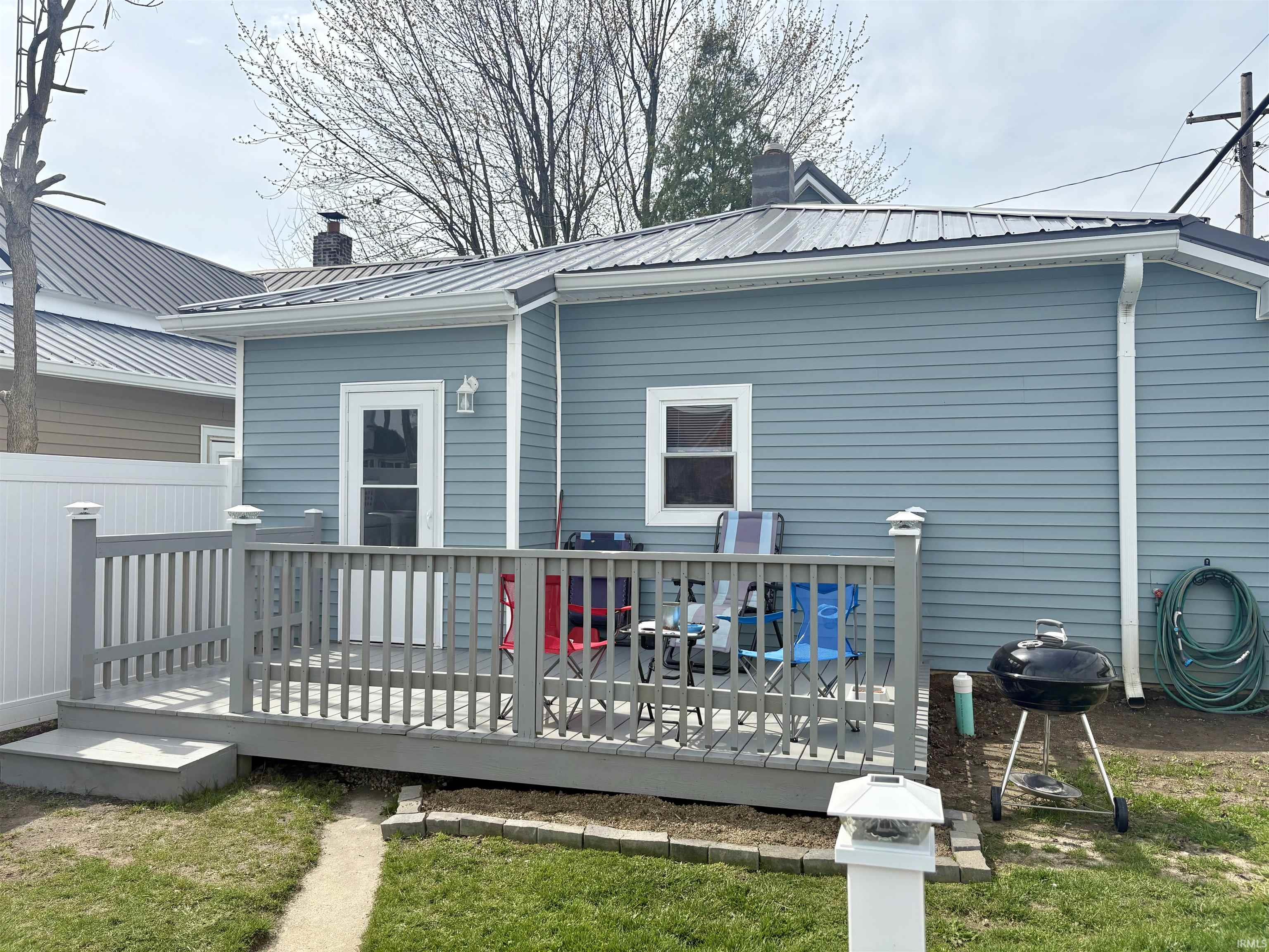 210 West Jay Street Dunkirk, IN 47336 - Photo 24 of 30