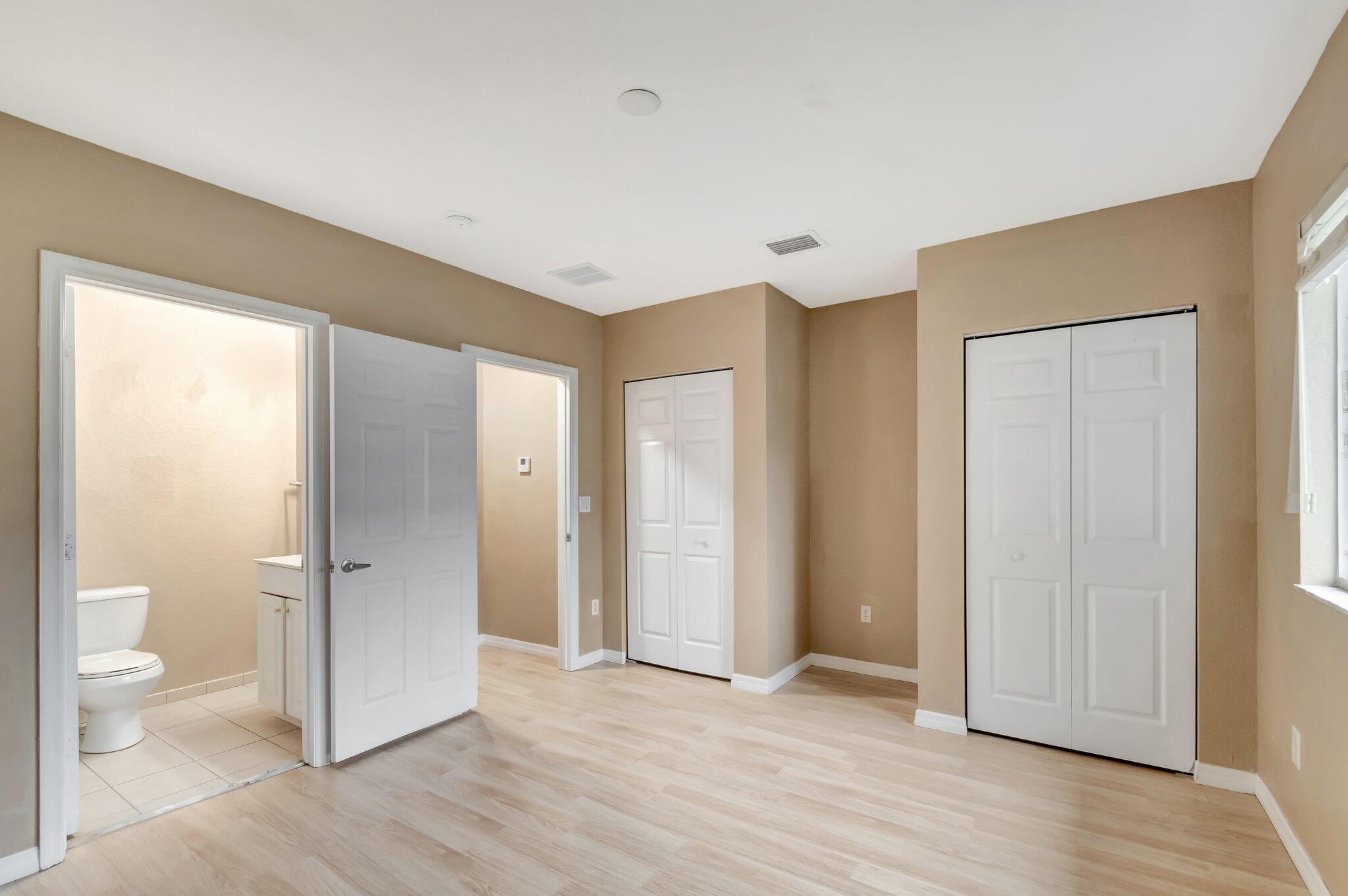 1912 Hibiscus Lane Riviera Beach, FL 33404 - Photo 24 of 55 25-web-or-mls-DSC_3309