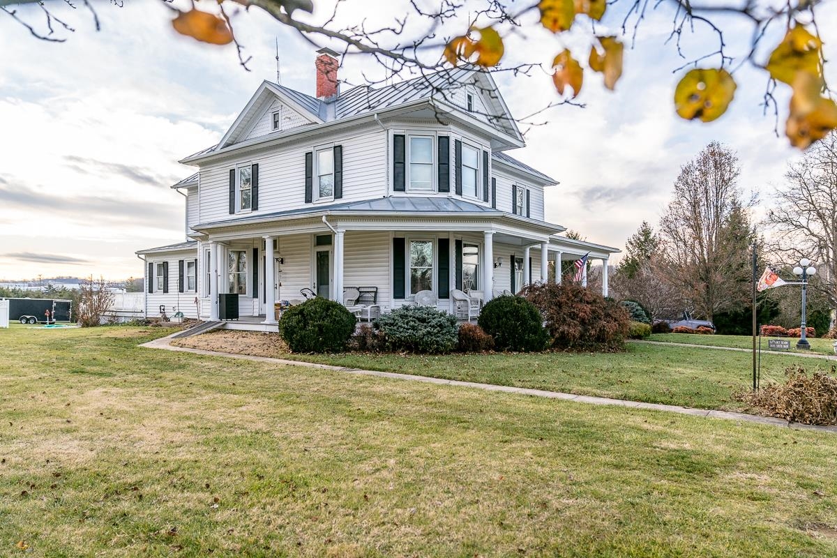 187 Houff Road Weyers Cave, VA 24486 - Photo 17 of 53
