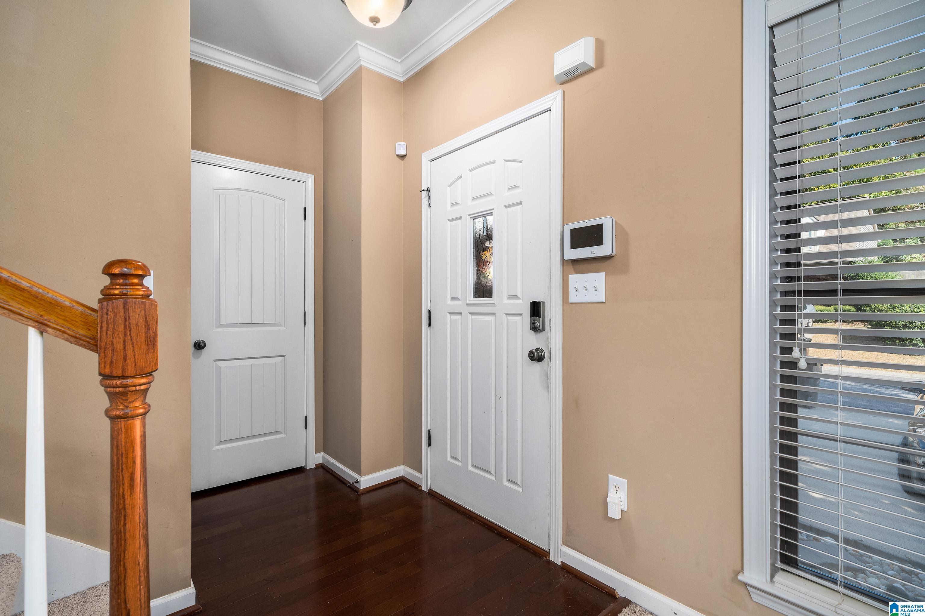 2319 Ridgemont Drive Birmingham, AL 35244 - Photo 5 of 28 Gallery Image 5