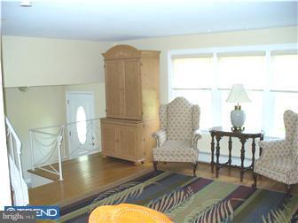 73 Sioux Road Doylestown, PA 18901 - Photo 3 of 12 Gallery Image 3