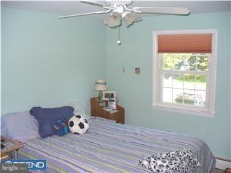 73 Sioux Road Doylestown, PA 18901 - Photo 8 of 12 Gallery Image 8