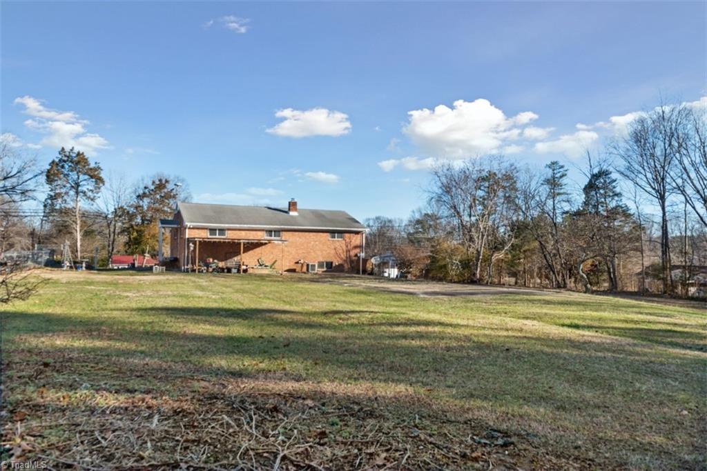 1177 Hedgecock Road High Point, NC 27265 - Photo 36 of 38 Gallery Image 36