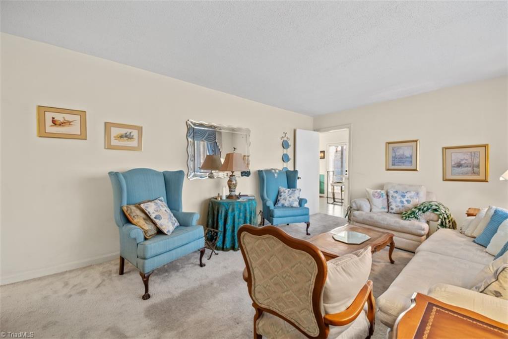 1177 Hedgecock Road High Point, NC 27265 - Photo 10 of 38 Gallery Image 10