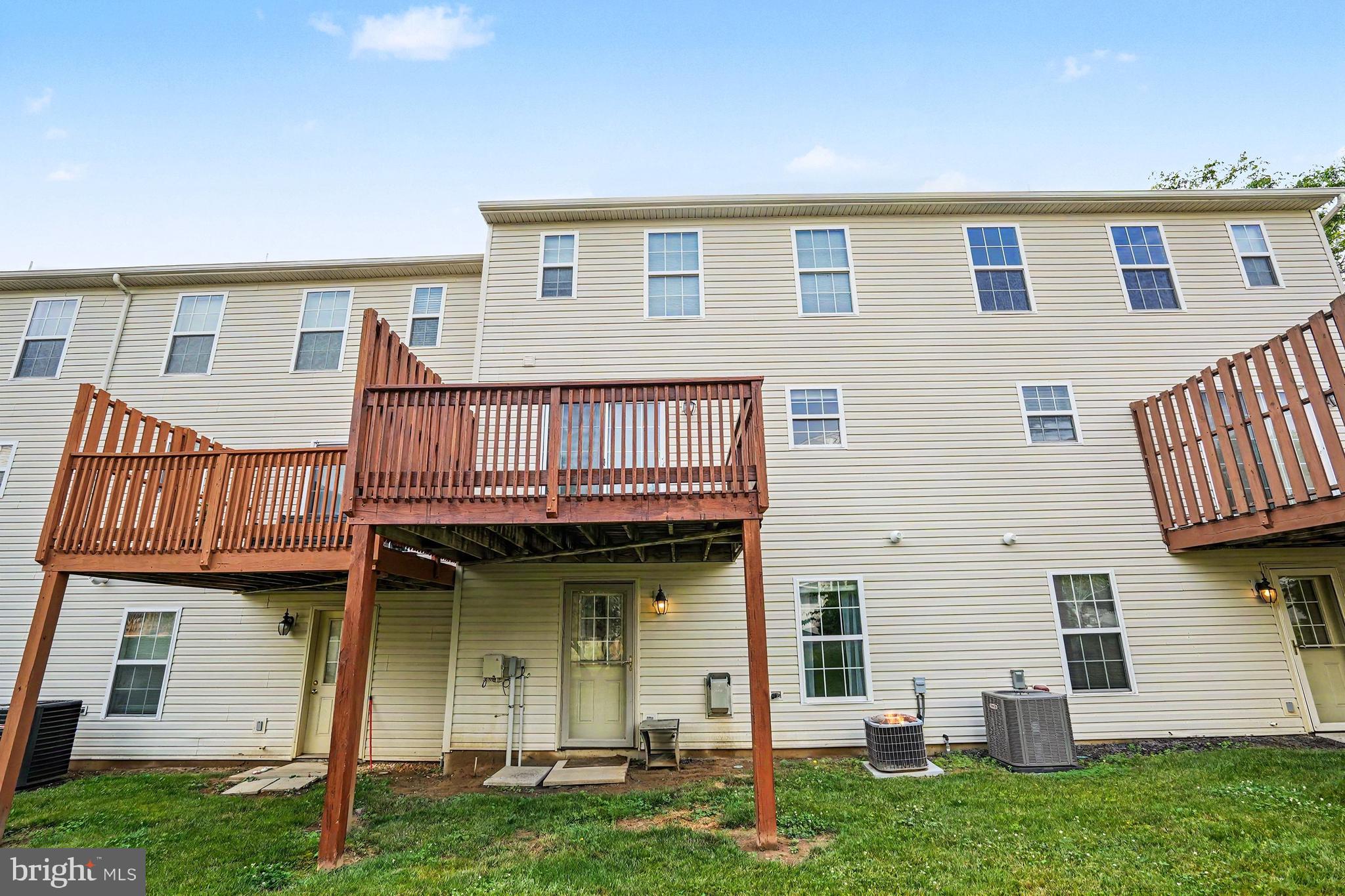 156 Mapleton Boulevard Harrisburg, PA 17112 - Photo 26 of 32
