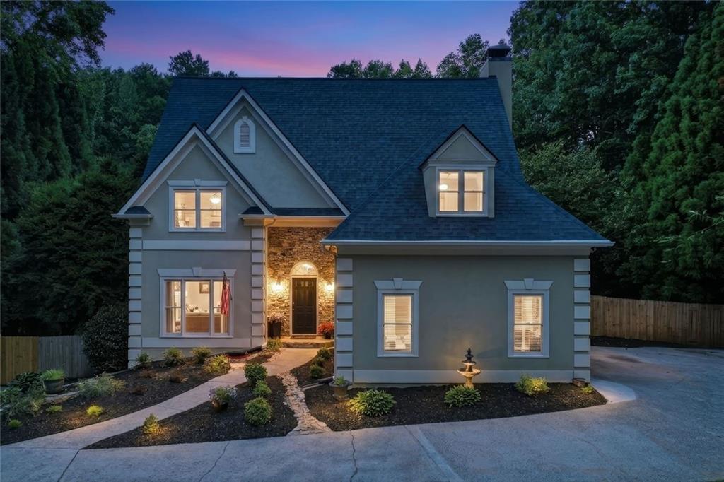 440 Oakleaf Trail Suwanee, GA 30024 - Photo 2 of 59