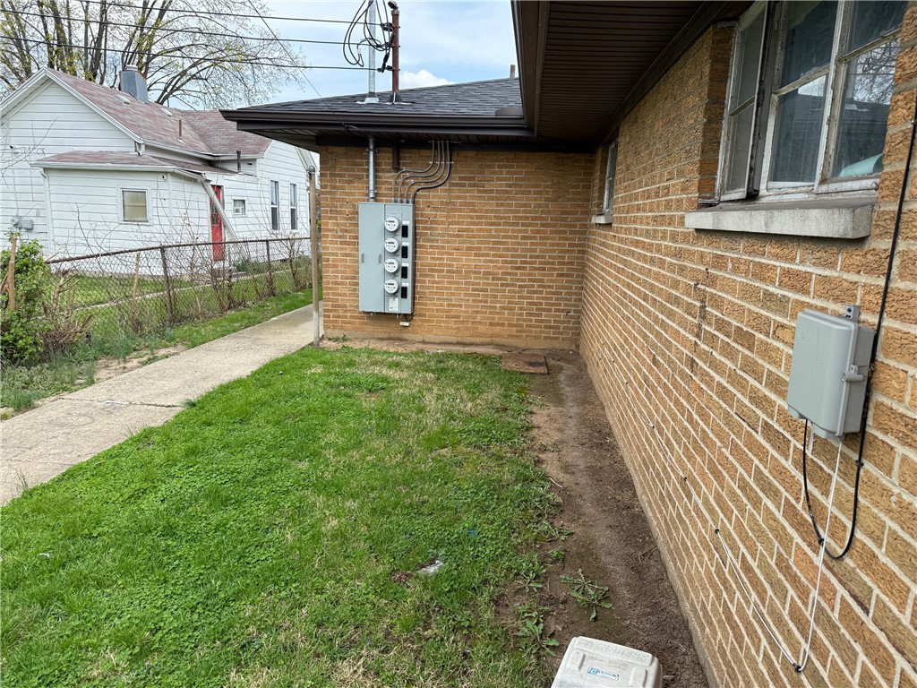 27 Rita Street Dayton, OH 45404 - Photo 9 of 19