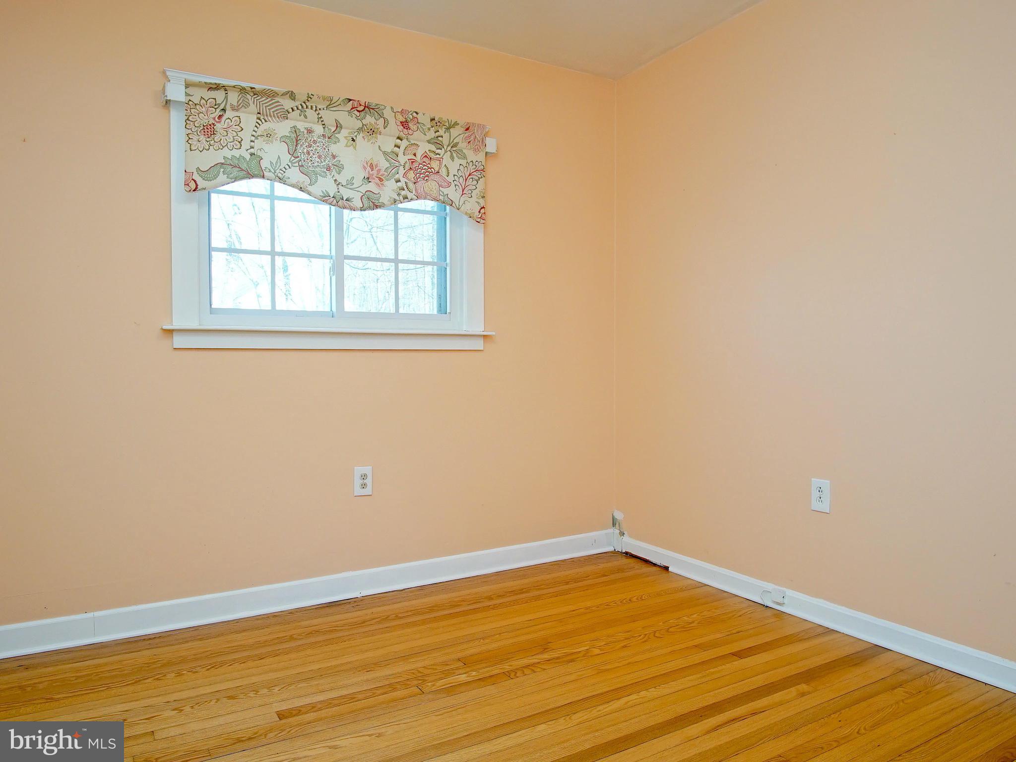 10 Old Log Road Harpers Ferry, WV 25425 - Photo 14 of 47 Bedroom 1 with gorgeous hardwood floors