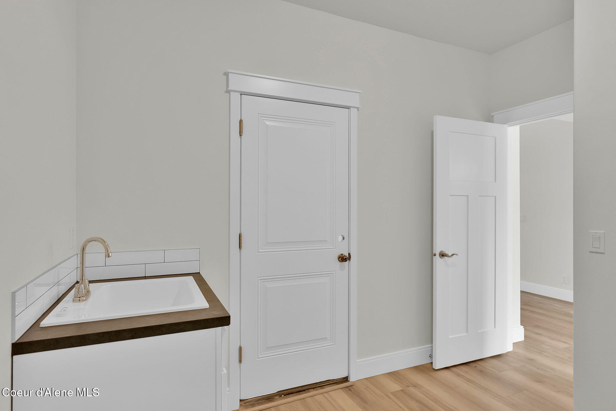 15109 North Liane Lane Rathdrum, ID 83858 - Photo 33 of 55 Laundry Room