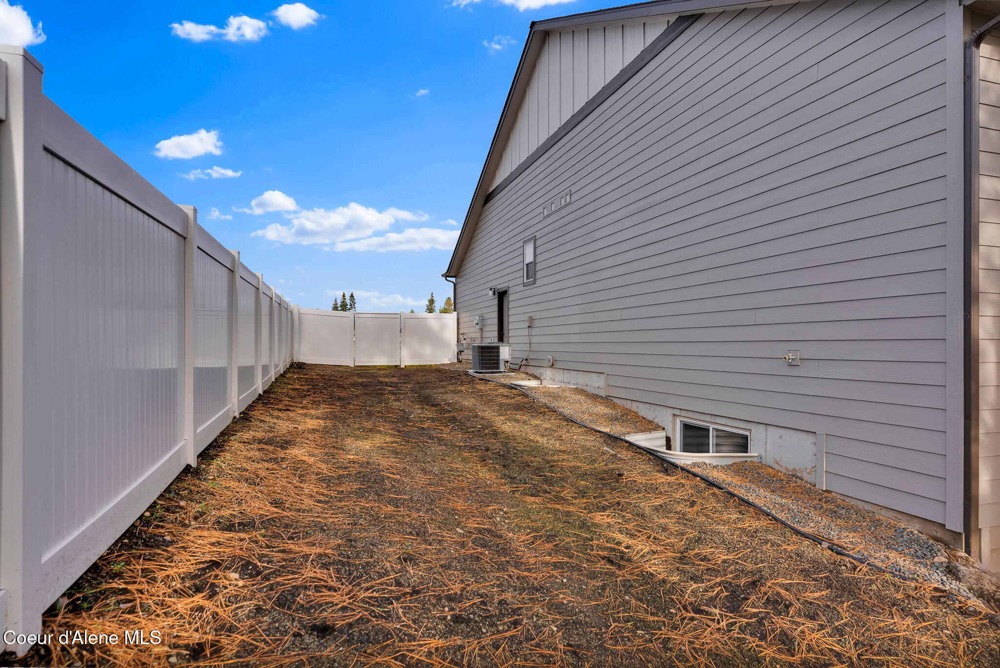 15109 North Liane Lane Rathdrum, ID 83858 - Photo 53 of 55 Side Yard