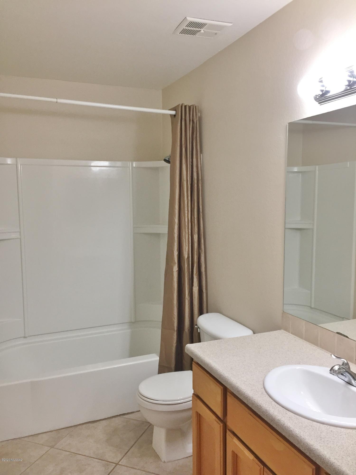 4255 East Presidio Road Tucson, AZ 85712 - Photo 20 of 26