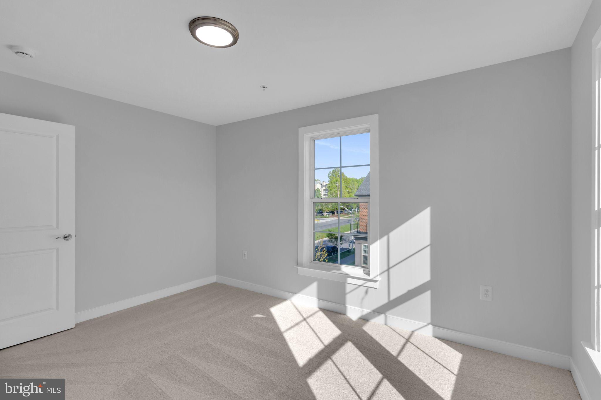 9802 Fields Road Gaithersburg, MD 20878 - Photo 15 of 51