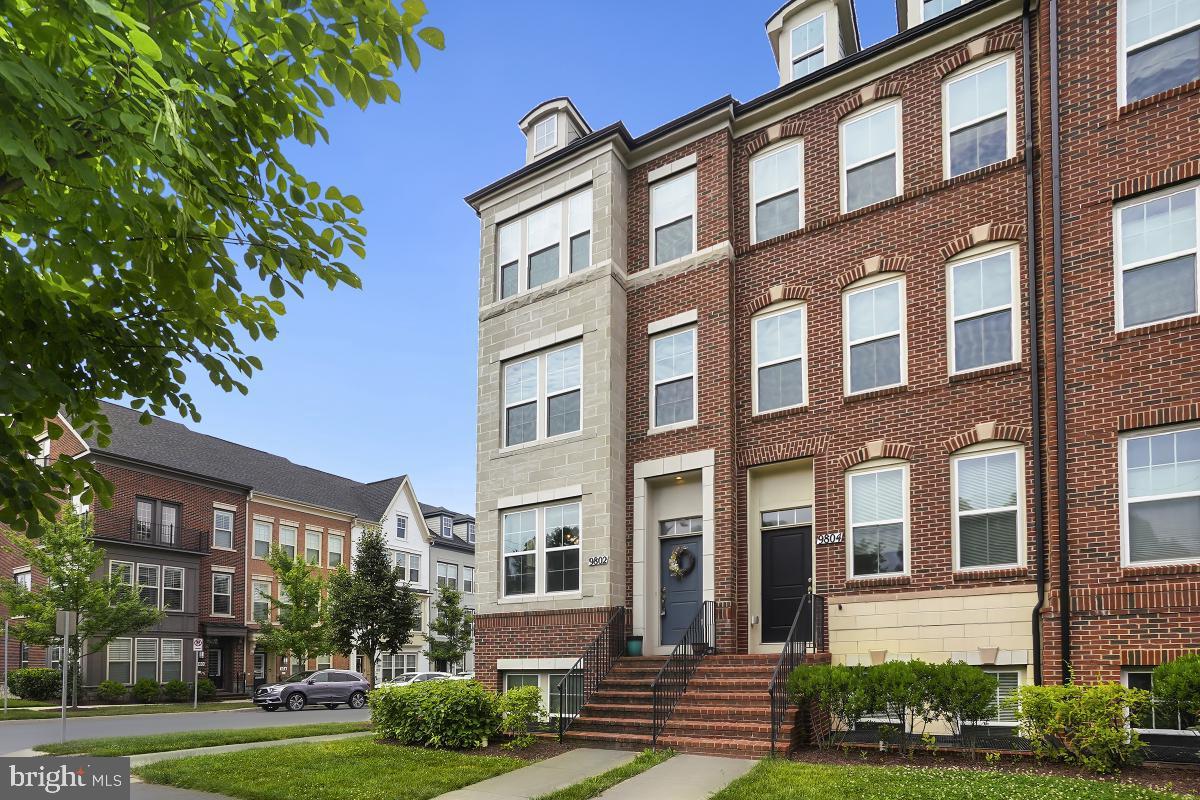 9802 Fields Road Gaithersburg, MD 20878 - Photo 2 of 51