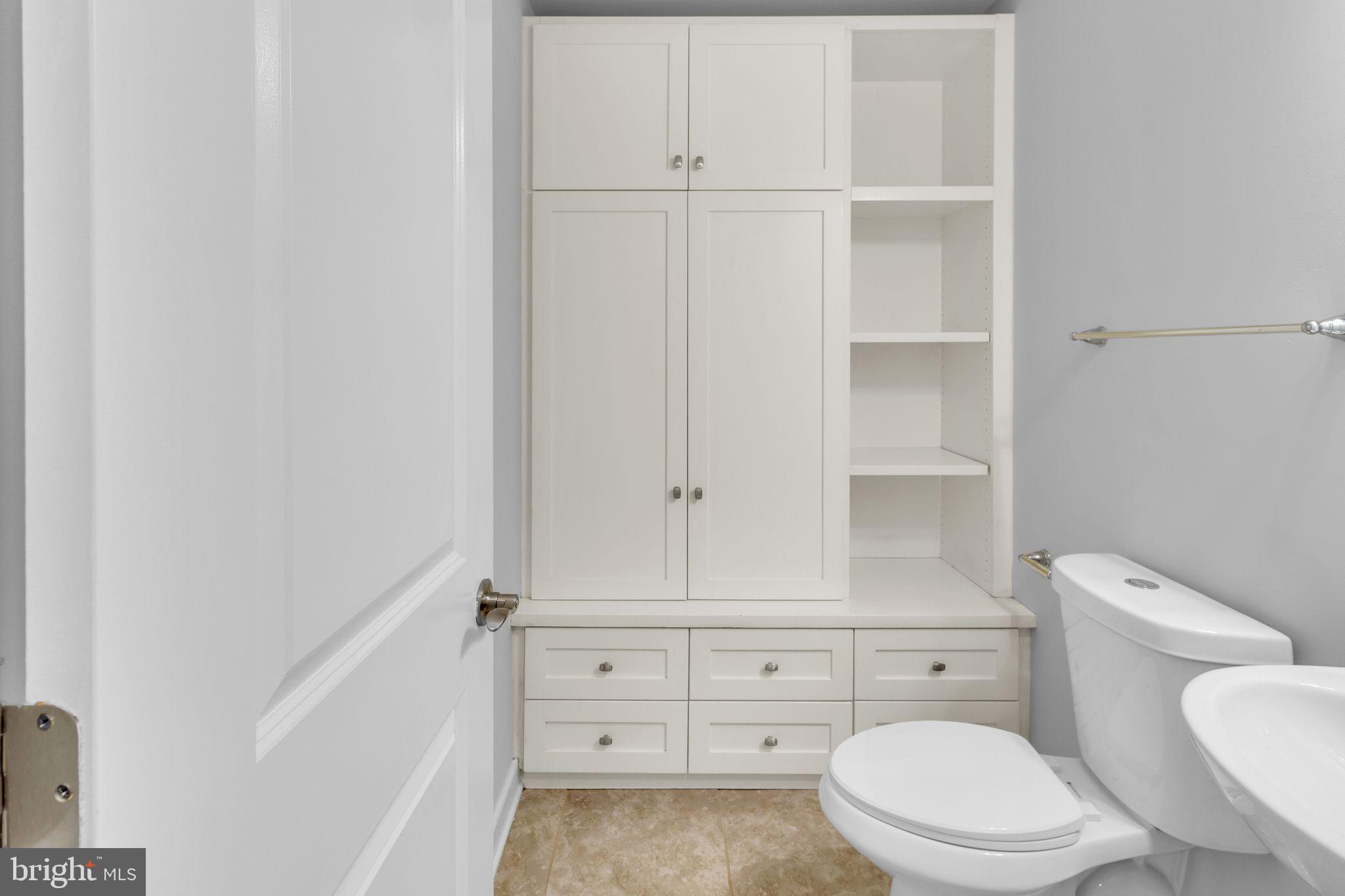 9802 Fields Road Gaithersburg, MD 20878 - Photo 21 of 51