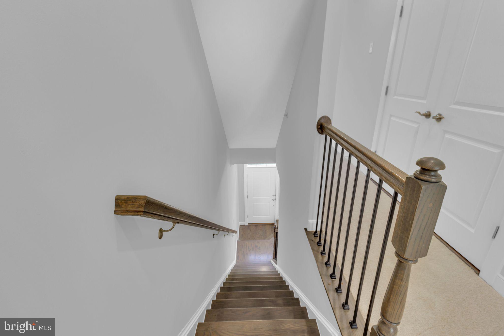 9802 Fields Road Gaithersburg, MD 20878 - Photo 6 of 51