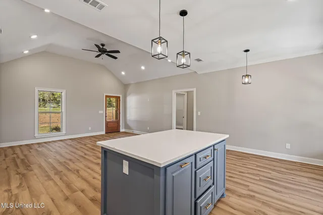 $284,500 | 525 Shirley Sanford Road, Seminary, MS 39479