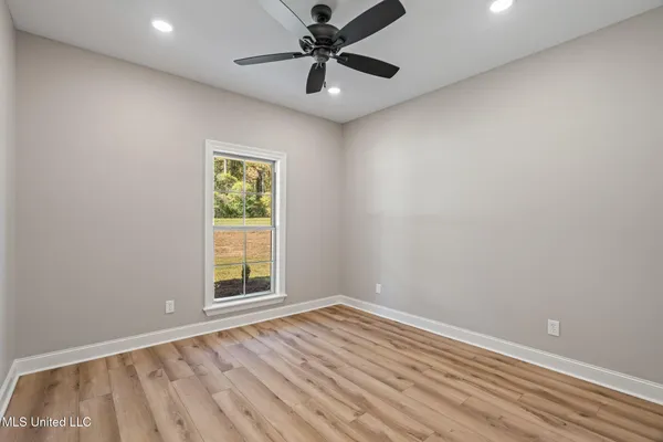 $284,500 | 525 Shirley Sanford Road, Seminary, MS 39479