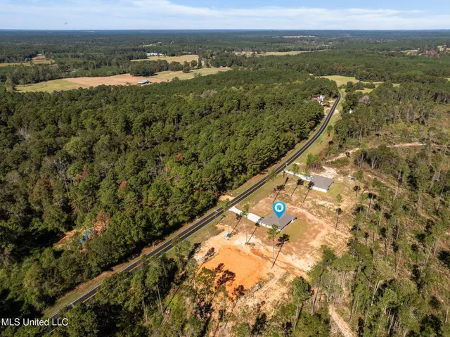 $284,500 | 525 Shirley Sanford Road, Seminary, MS 39479