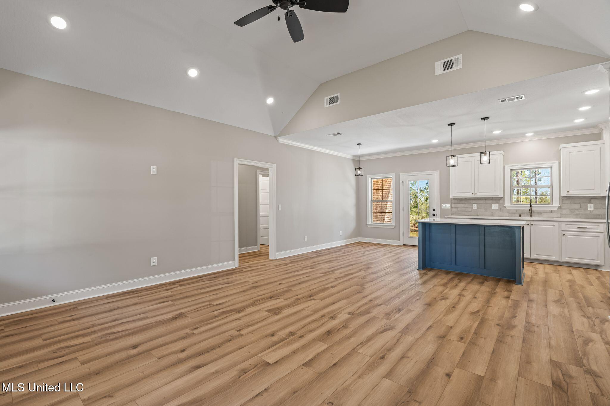 525 Shirley Sanford Road Seminary, MS 39479 - Photo 7 of 40 525_Shirley_Sanford_Rd-7