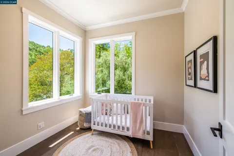 $3,980,000 | 84 Mossbridge Lane, Orinda, CA 94563