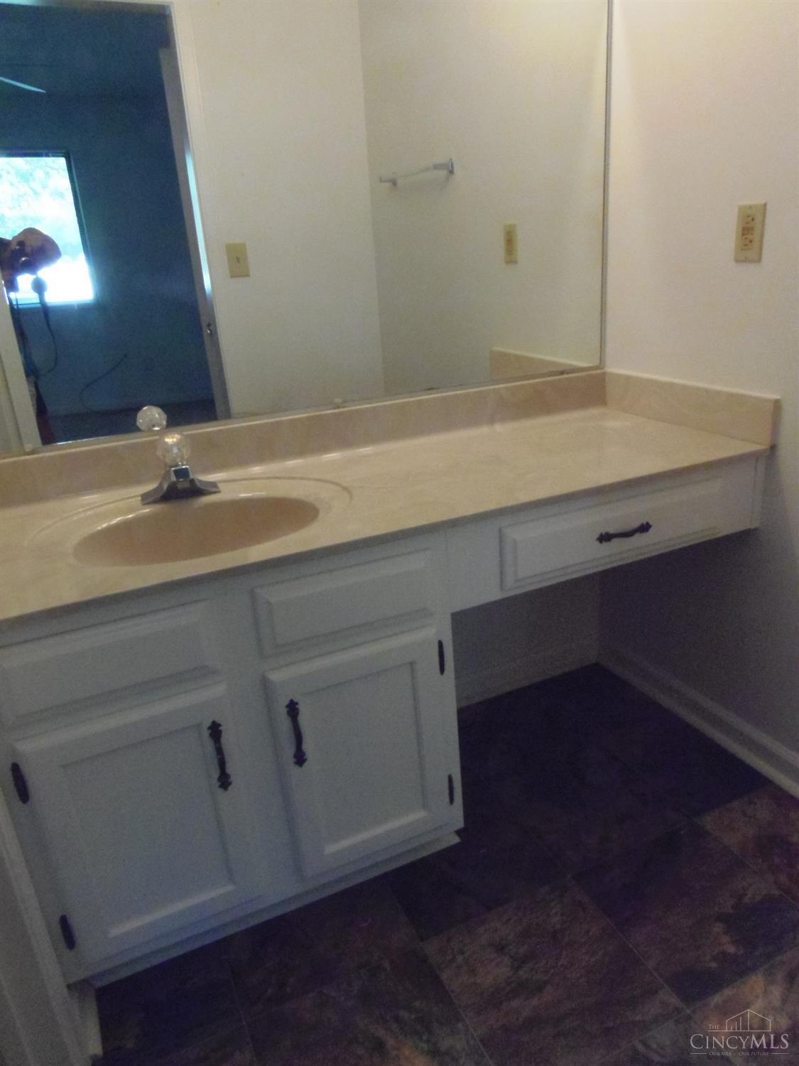 3838 Mack Road Fairfield, OH 45014 - Photo 12 of 14 Gallery Image 12