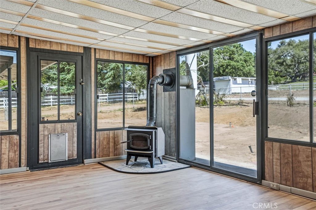 652 Pomeroy Road Nipomo, CA 93444 - Photo 21 of 60 Sunroom with heating
