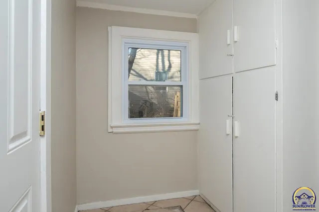 $154,950 | 3205 Southwest Munson Avenue, Topeka, KS 66604