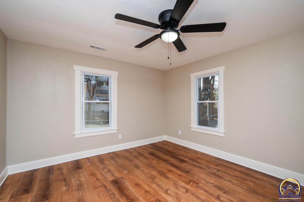 3205 Southwest Munson Avenue Topeka, KS 66604 - Photo 13 of 17