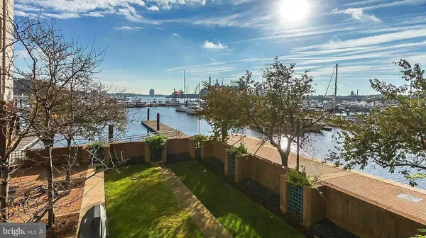 $2,295 | 100 Harborview Drive, Unit 1106, Baltimore, MD 21230