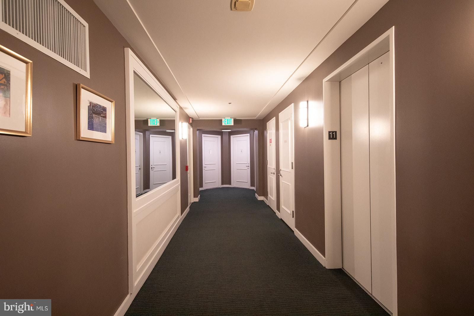 100 Harborview Drive, Unit 1106 Baltimore, MD 21230 - Photo 12 of 55 Hallway to Condo