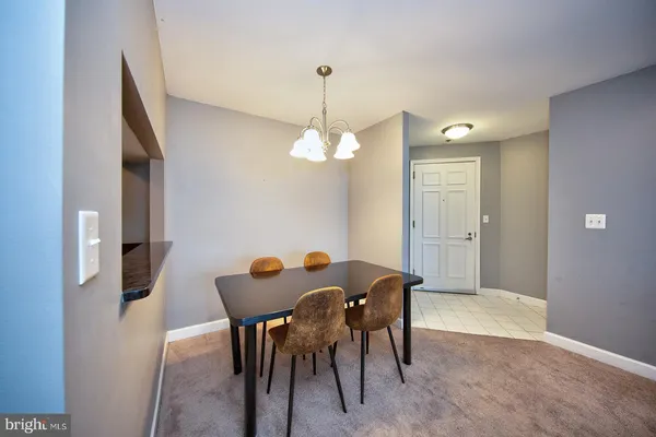 $2,295 | 100 Harborview Drive, Unit 1106, Baltimore, MD 21230