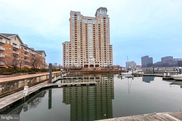 $2,295 | 100 Harborview Drive, Unit 1106, Baltimore, MD 21230