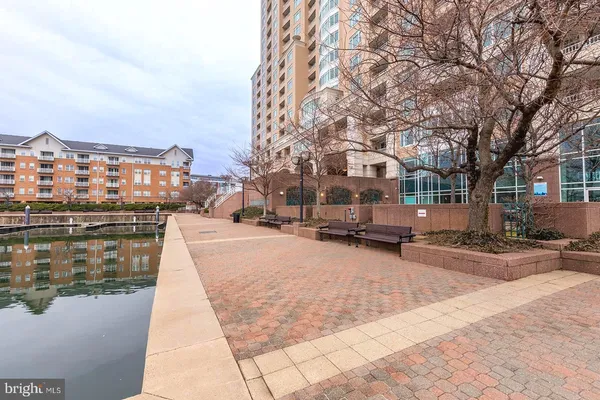 $2,295 | 100 Harborview Drive, Unit 1106, Baltimore, MD 21230