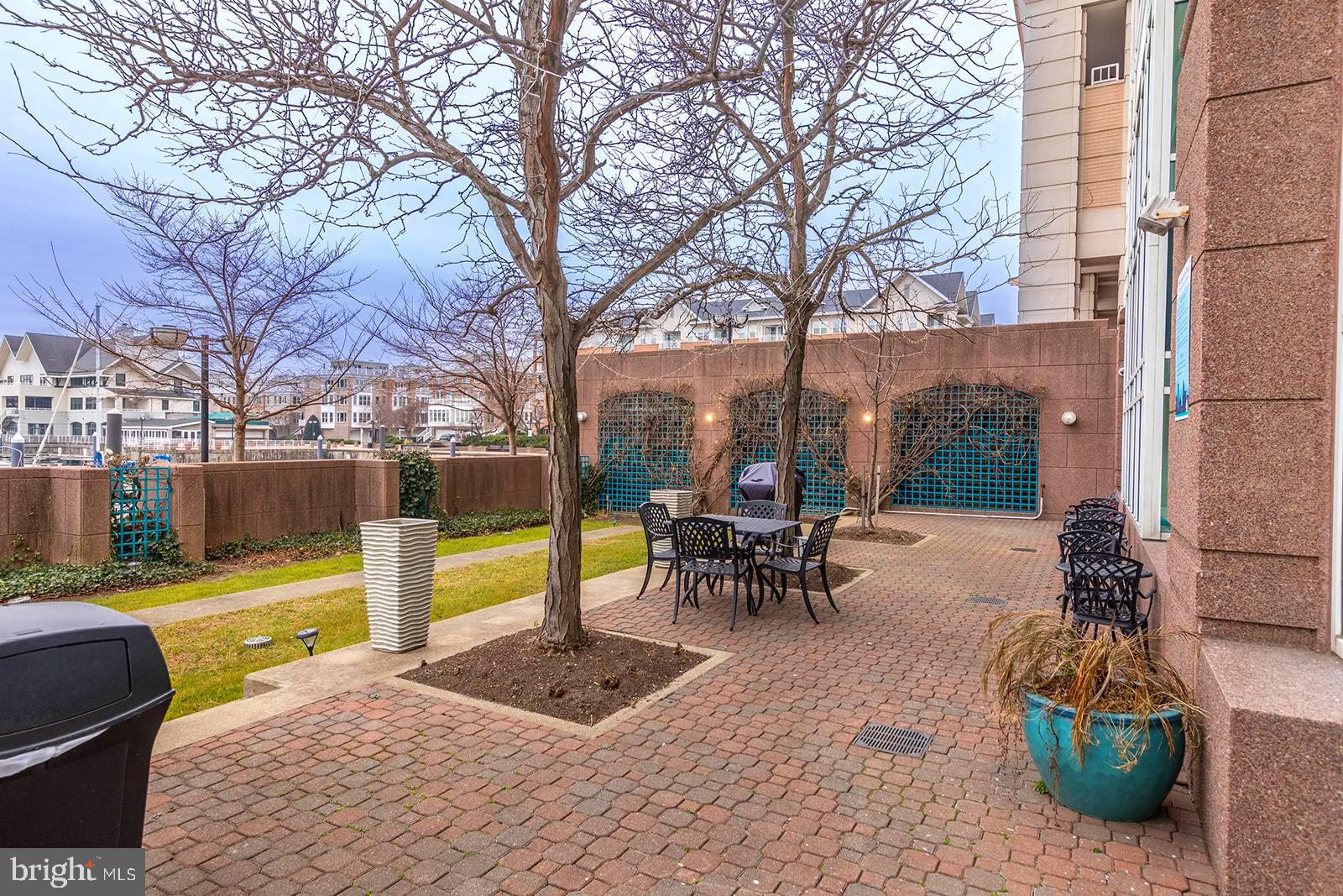 100 Harborview Drive, Unit 1106 Baltimore, MD 21230 - Photo 5 of 55 Courtyard