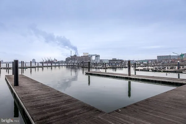 $2,295 | 100 Harborview Drive, Unit 1106, Baltimore, MD 21230