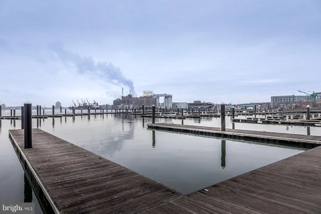 $2,400 | 100 Harborview Drive, Unit 1106, Baltimore, MD 21230