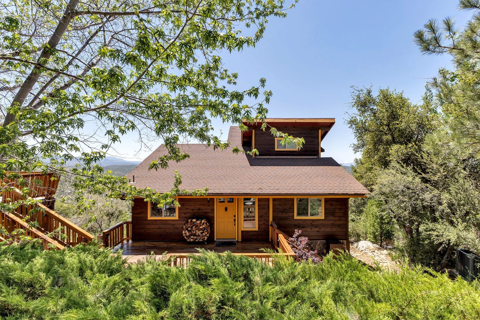 53015 Double View Drive Idyllwild, CA 92549 - Photo 14 of 99 an aerial view of a house with garden
