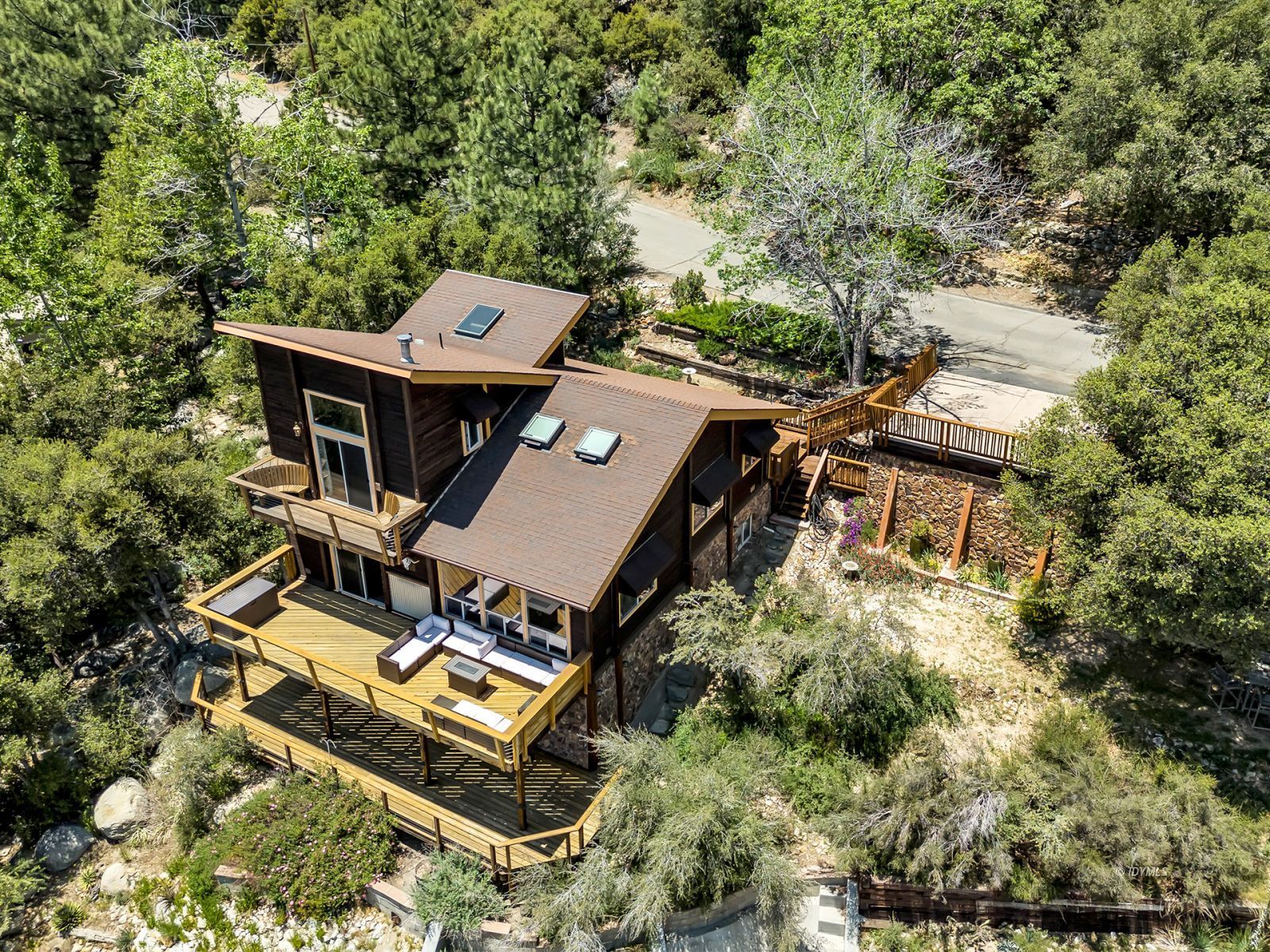 53015 Double View Drive Idyllwild, CA 92549 - Photo 6 of 99 an aerial view of a house with a yard