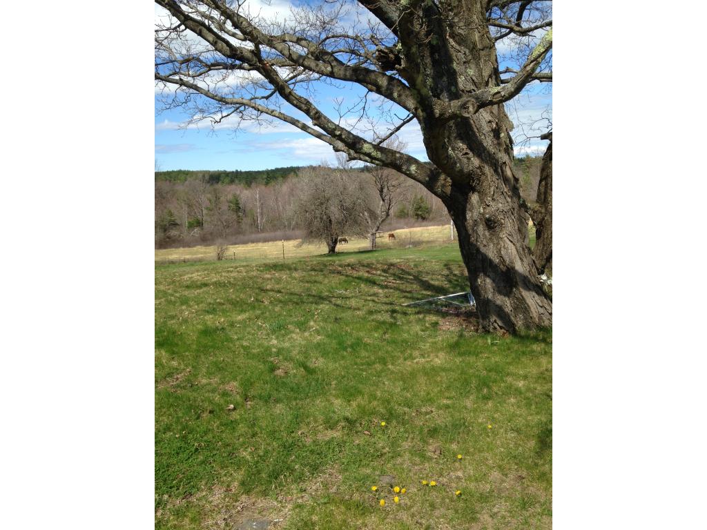 134 Cross Mill Road Northfield, NH 03276 - Photo 10 of 32