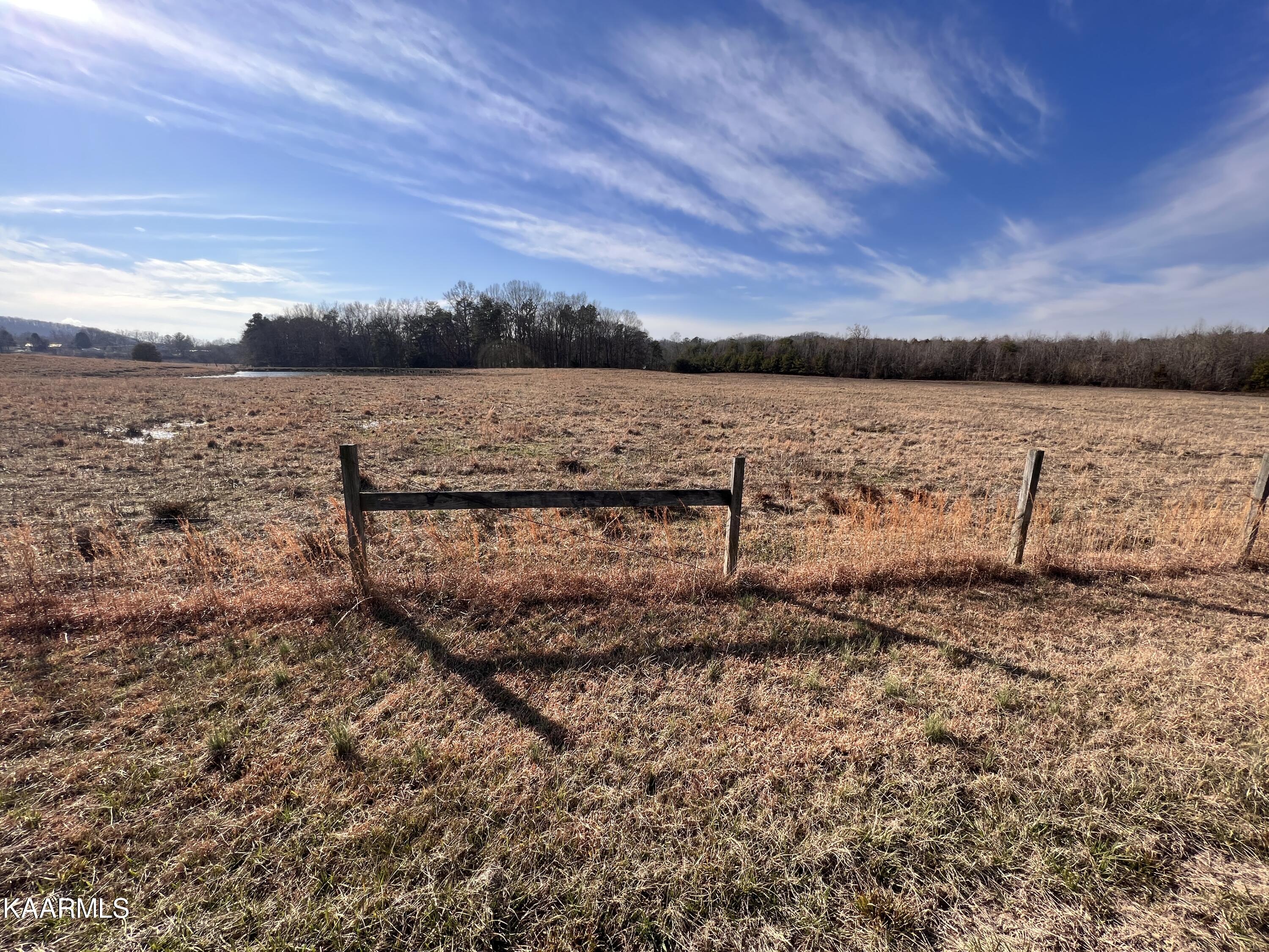 4 R Browns Peninsula Road Kingston, TN 37763 - Photo 18 of 21 4R-20