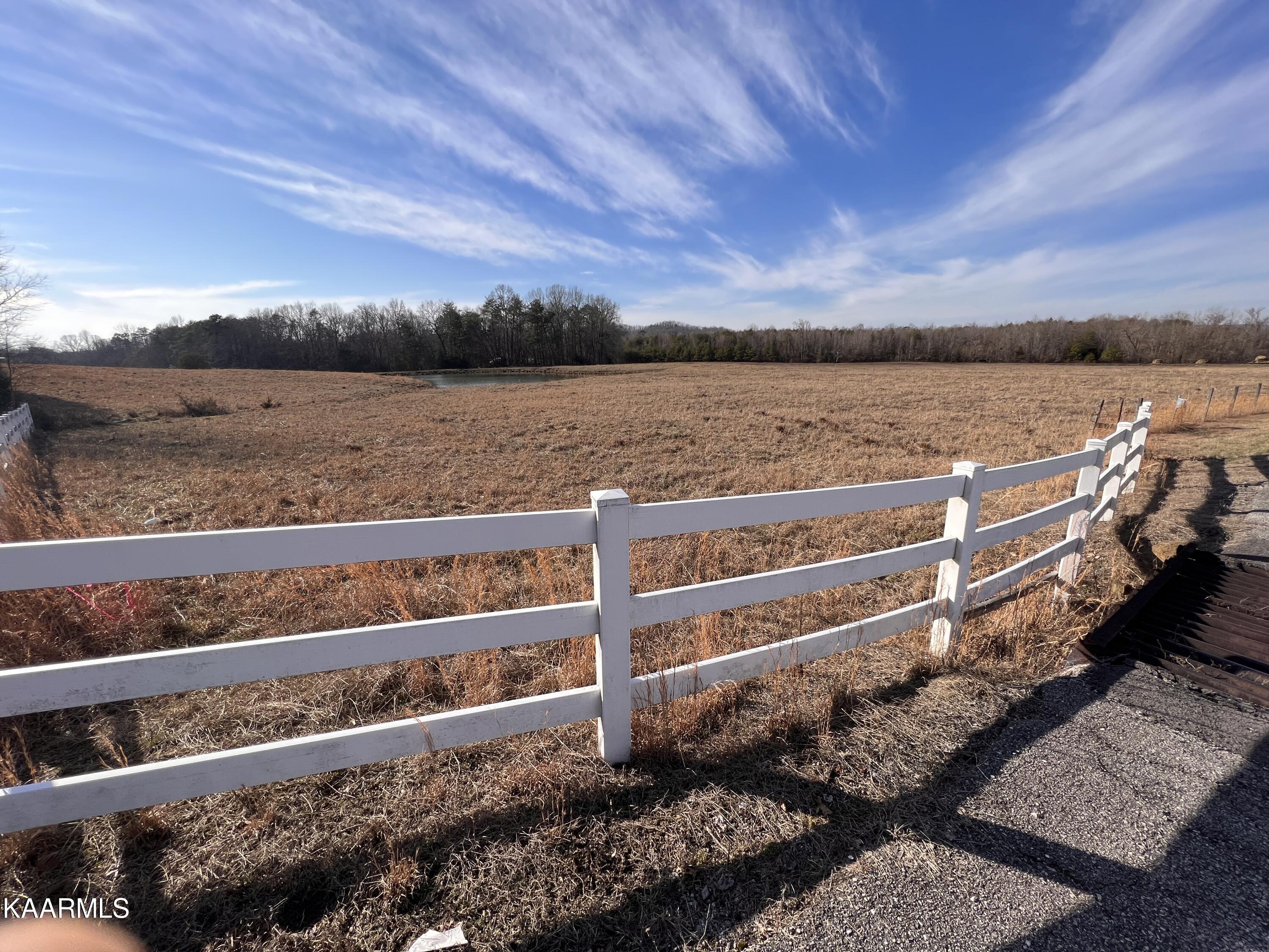 4 R Browns Peninsula Road Kingston, TN 37763 - Photo 19 of 21 4R-21