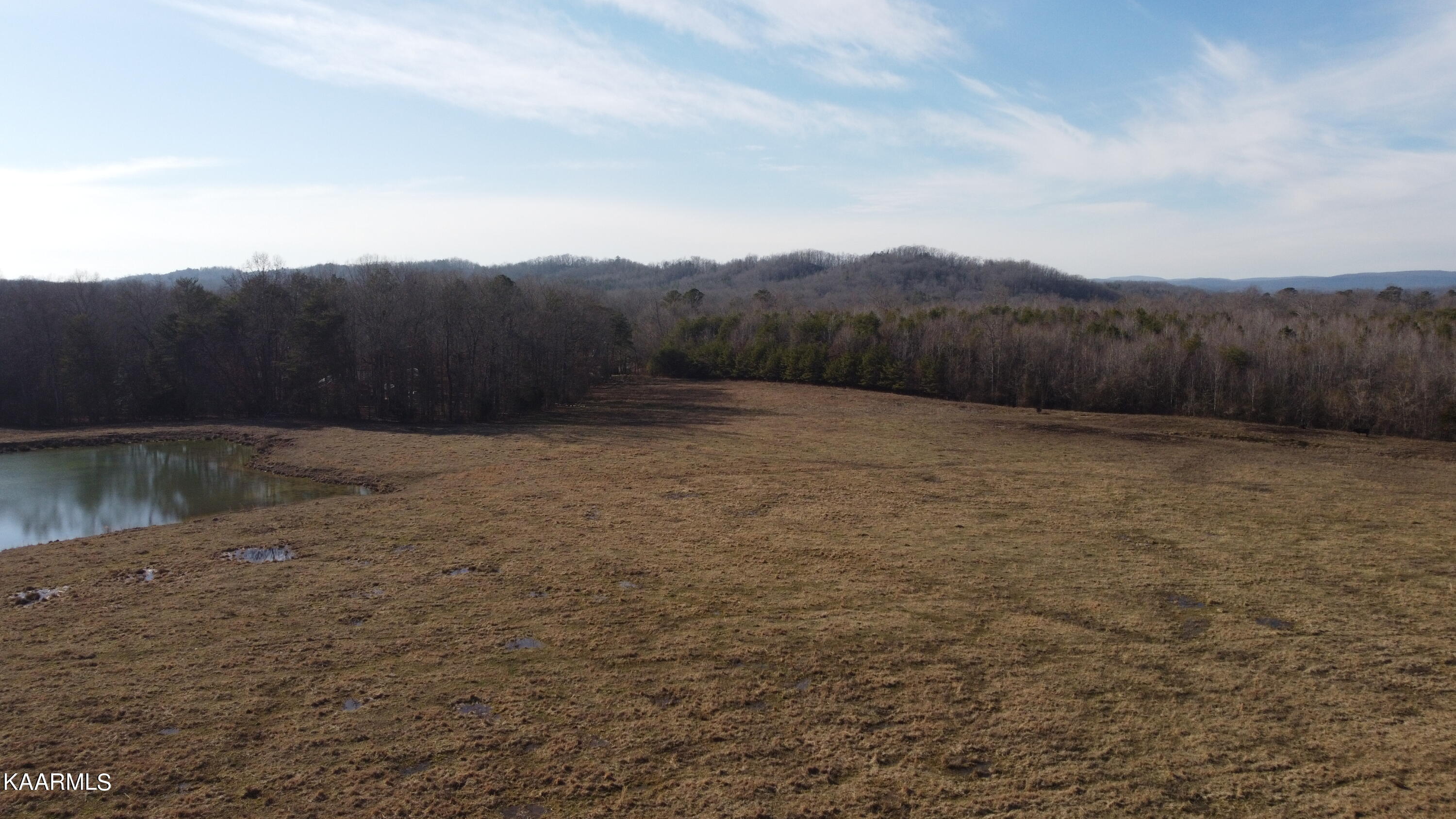 4 R Browns Peninsula Road Kingston, TN 37763 - Photo 7 of 21 4R-9