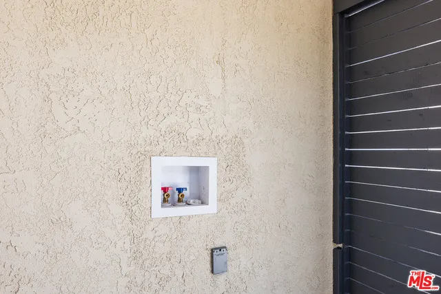 $1,600 | 4088 137th Street, Unit C, Hawthorne, CA 90250