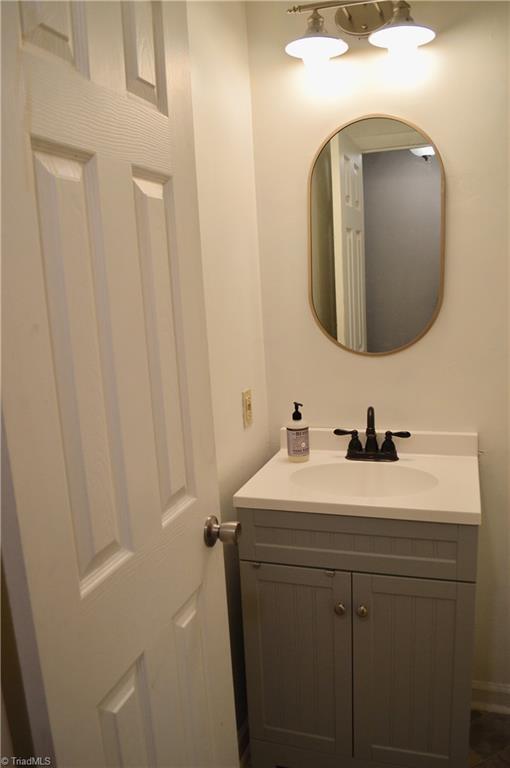 1704 North Hamilton Street, Unit F High Point, NC 27262 - Photo 11 of 22 Gallery Image 11