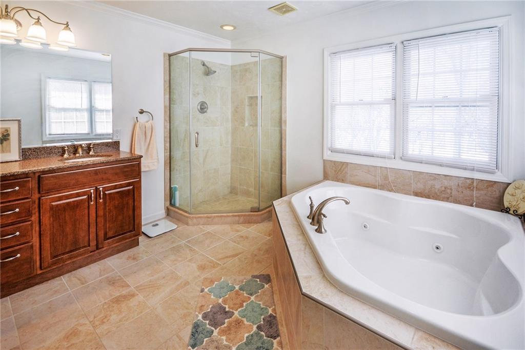 4222 Clendenning Road Gibsonia, PA 15044 - Photo 14 of 25 Gallery Image 14