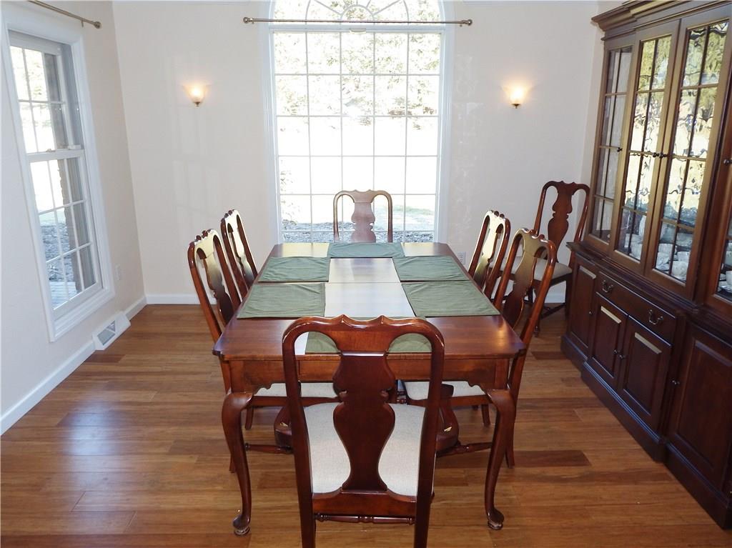 4222 Clendenning Road Gibsonia, PA 15044 - Photo 4 of 25 Gallery Image 4
