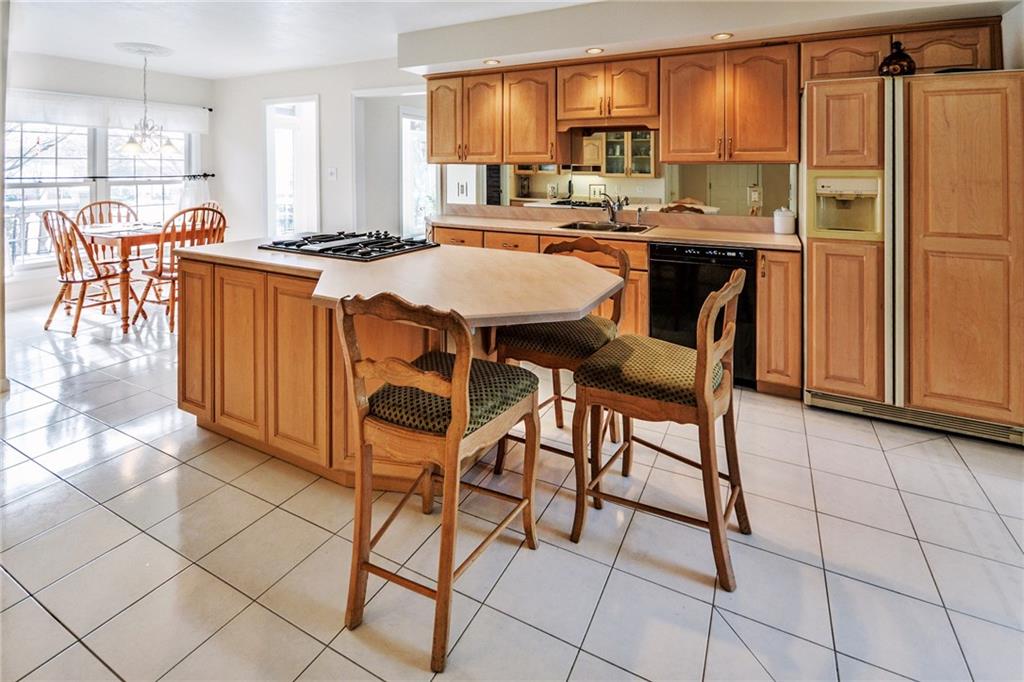 4222 Clendenning Road Gibsonia, PA 15044 - Photo 8 of 25 Gallery Image 8
