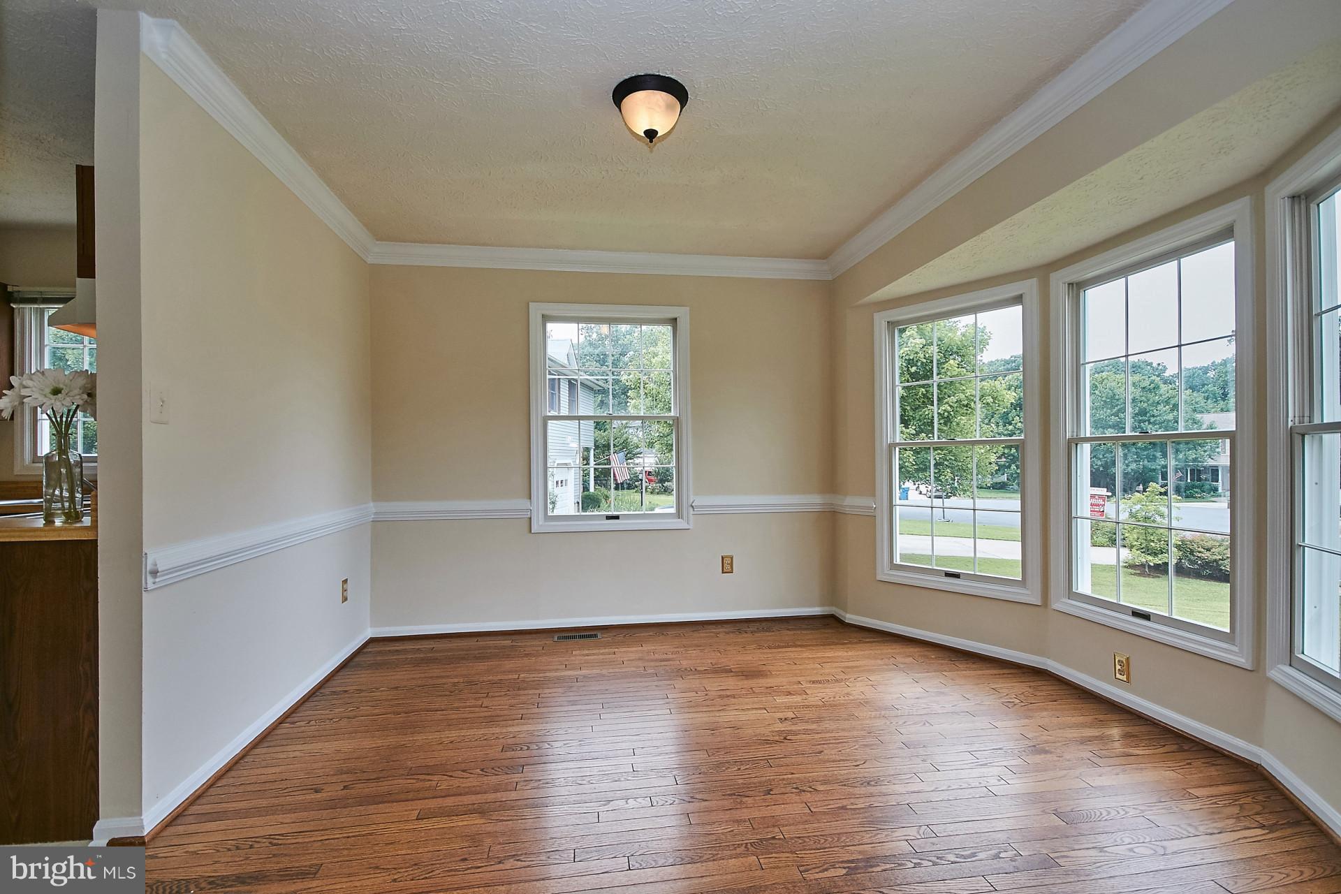 1935 Beech Road Sterling, VA 20164 - Photo 16 of 28 Dining Room